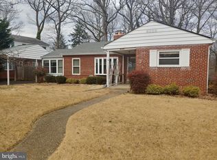 8405 Park Crest Dr, Silver Spring, MD 20910