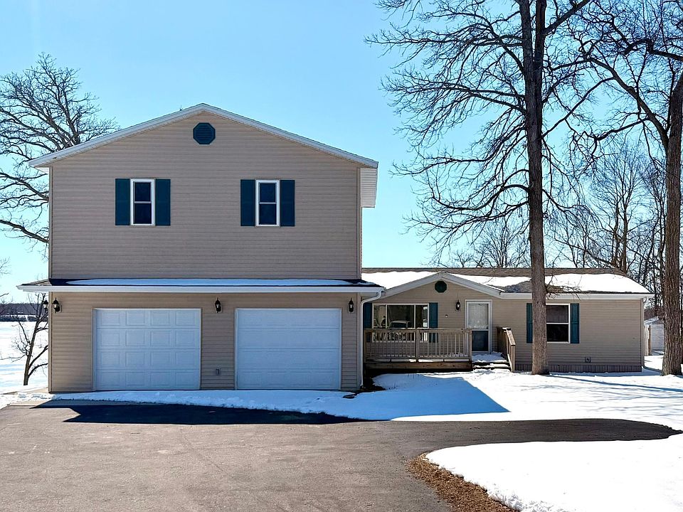 1st image of 41881 Sugar Maple Dr