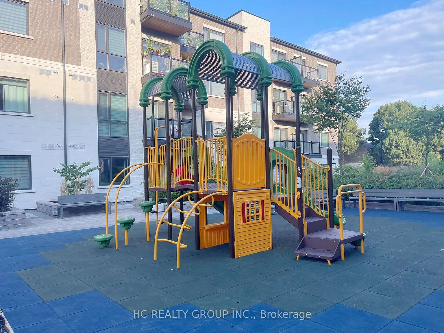 2 bed, $2,100 — Photo 2
