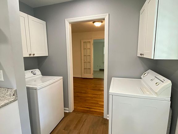 5th image of 610 N Elam Ave