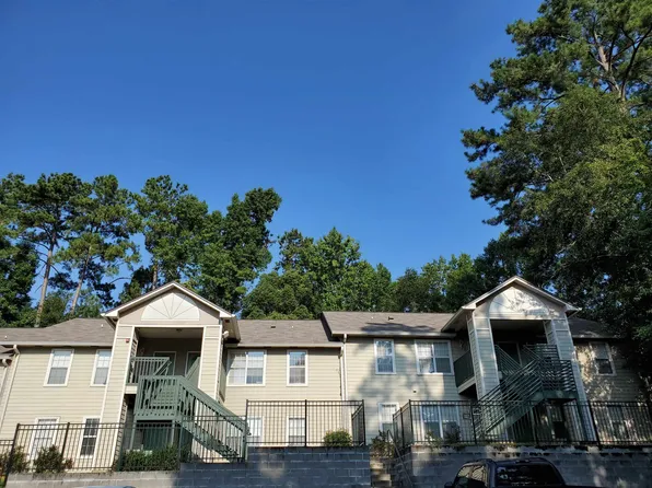 1100 Green Tree Ct #J, Tallahassee, FL 32304