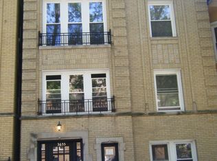 3655 W Belle Plaine Ave APT 3, Chicago, IL 60618
