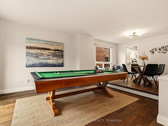 4th image of 50 Edgewater Dr