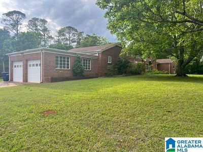 805 E St S, Talladega, AL, 35160