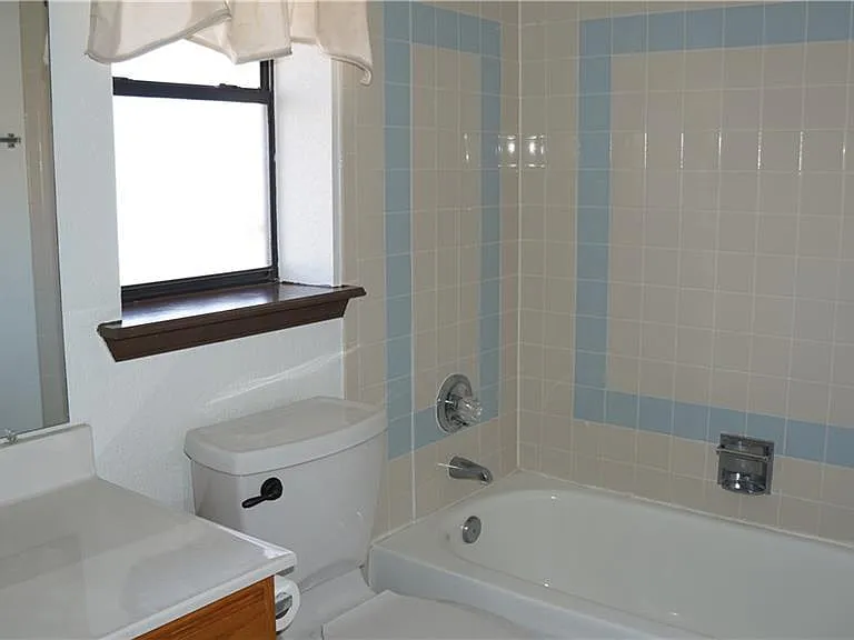11549 Kristy Weaver Dr — Photo 24