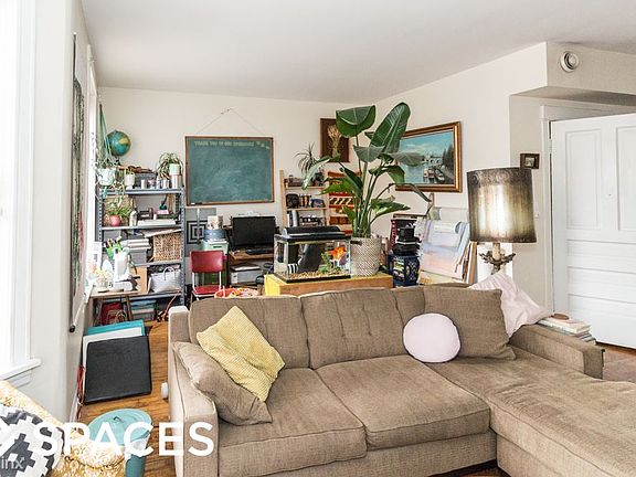 2nd image of 3268 W Palmer St #2E