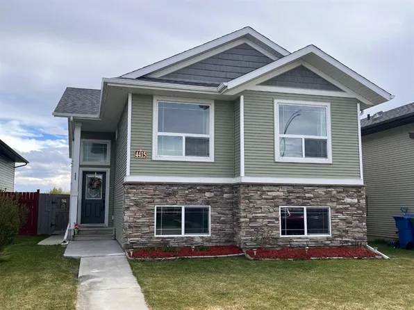 4415 W 54th St, Rocky Mountain House, AB T4T 0B2