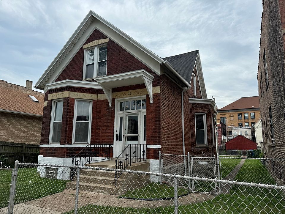 1st image of 10347 S Avenue L