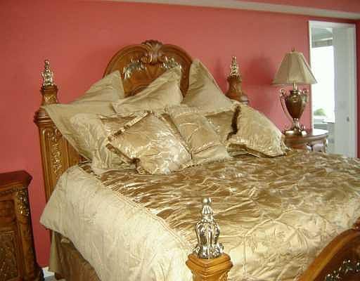 2nd image of 17555 Collins Ave APT 501