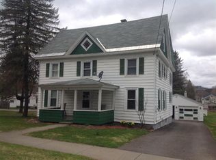 24 Greene St, Oxford, NY 13830