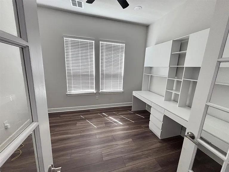 713 Coppell Ct — Photo 18