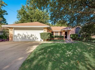 216 Willana Ct, Cleburne, TX 76033