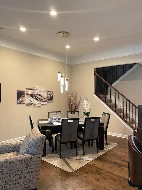 1st image of 4749 Newport Loop W
