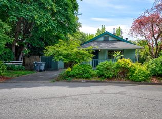 729 SW H St, Grants Pass, OR 97526