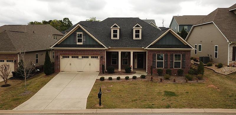 1st image of 315 Cannock Pl