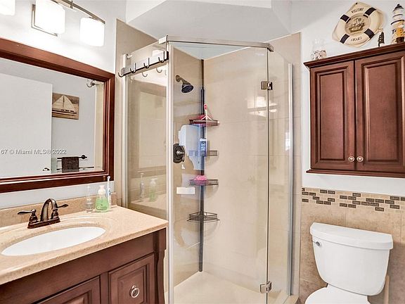 3rd image of 3406 NW 49th Ave APT 413