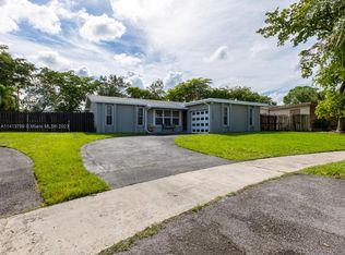 2440 NW 101st Ter, Sunrise, FL 33322