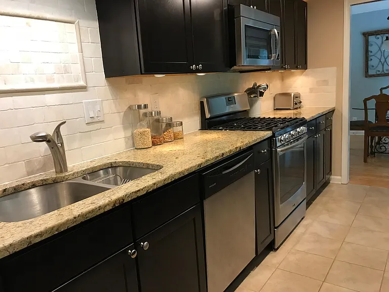 4889 Lake Forrest Dr — Photo 14