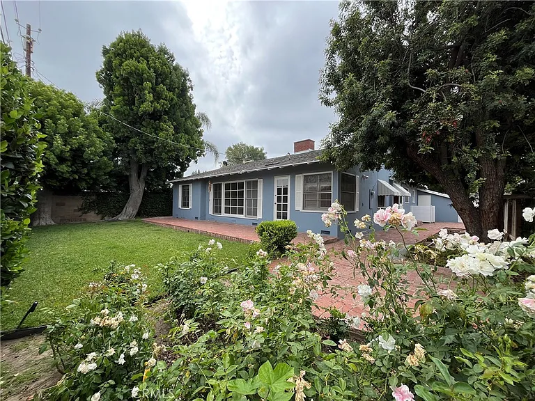 22607 Collins St — Photo 16