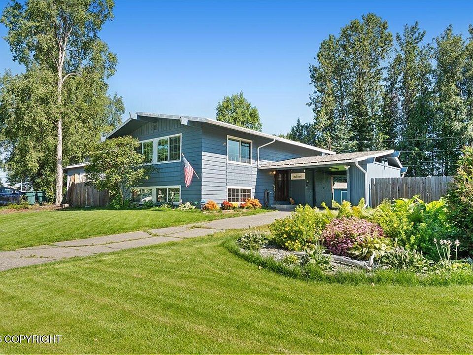 1st image of 4801 Canterbury Way