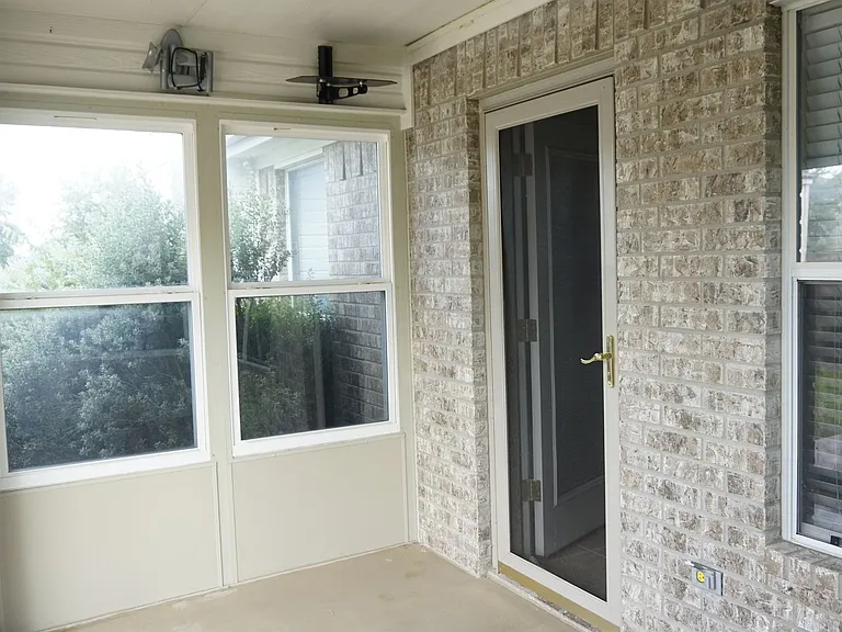 5404 Hunters Ridge Trl — Photo 22