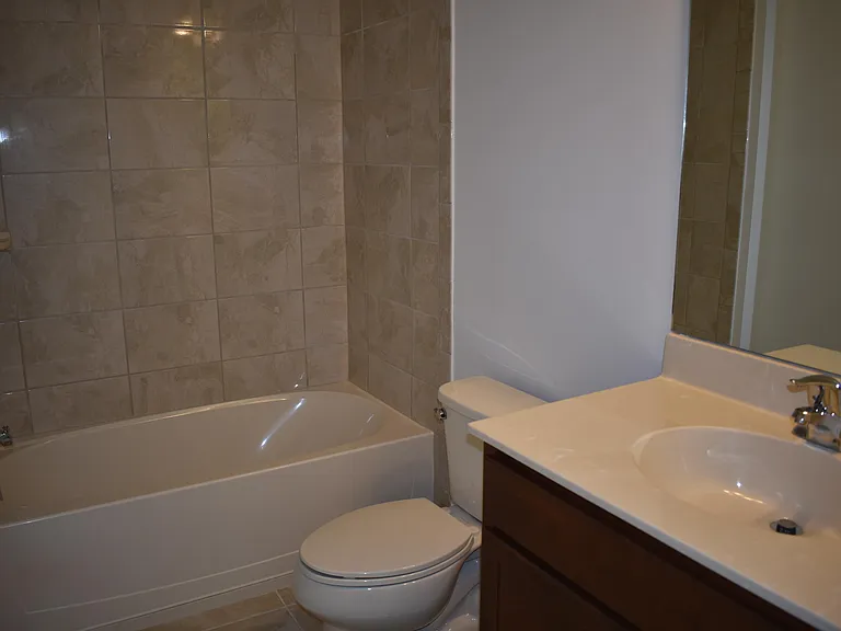 8865 Kingsmoor Way — Photo 24