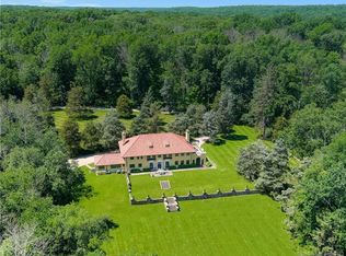 30 Mark Twain Ln, Redding, CT 06896