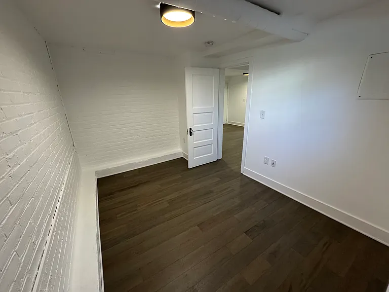 11433 Ashbury Ave #1 — Photo 37