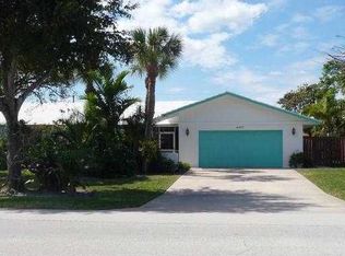 4401 NW 3rd Ave, Boca Raton, FL 33431