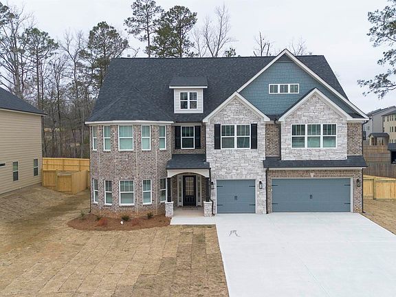 5th image of 312 Garnet Dr