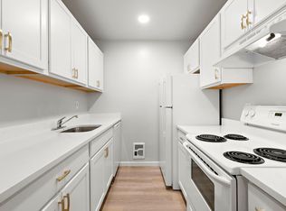 219 Christie St #3, Ridgefield Park, NJ 07660