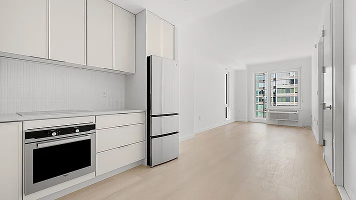 Rented by Twin Group | media 30