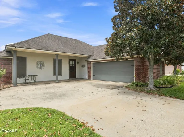 304 Hillbrooke Dr, Broussard, LA 70518