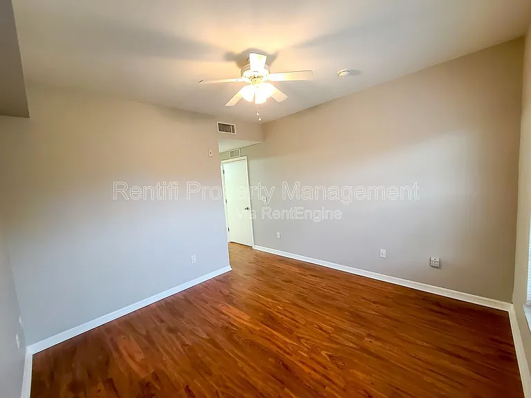 8513 Bernwood Cove Loop #208 — Photo 12