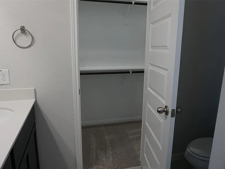 11872 E Gate Dr — Photo 18