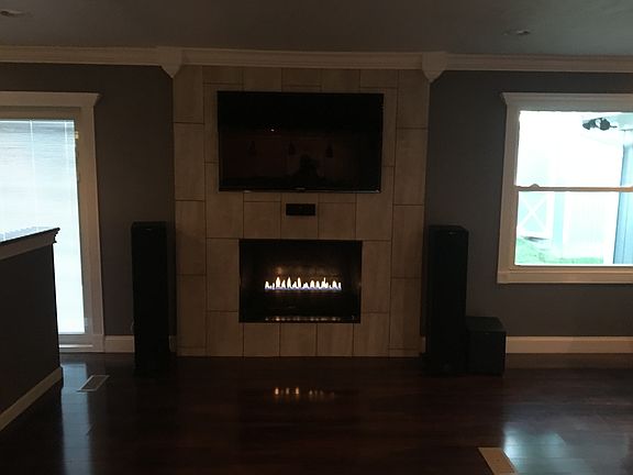 5th image of 4006 Court Dijon