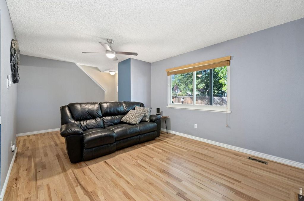 4050 Niobe Ct