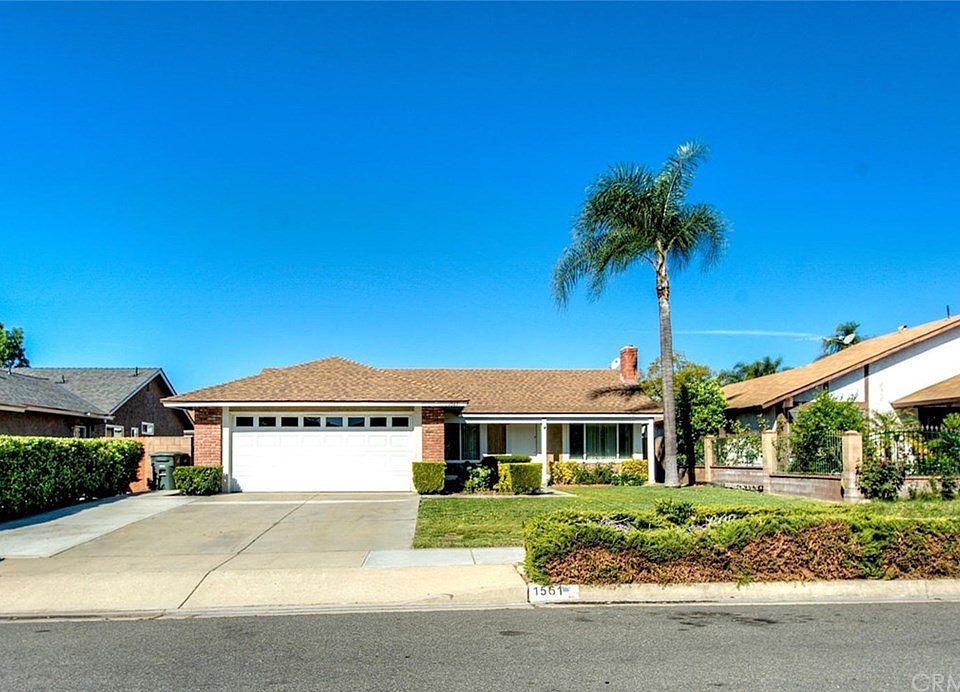 1st image of 1561 N Isadora Way