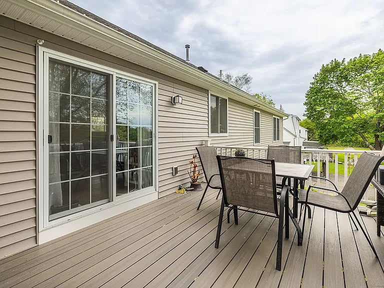 20 Jeffrey Ln — Photo 22