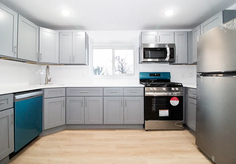 1184 Grovania Ave #2