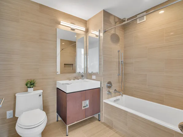 99 Hudson Street image 26 of 49