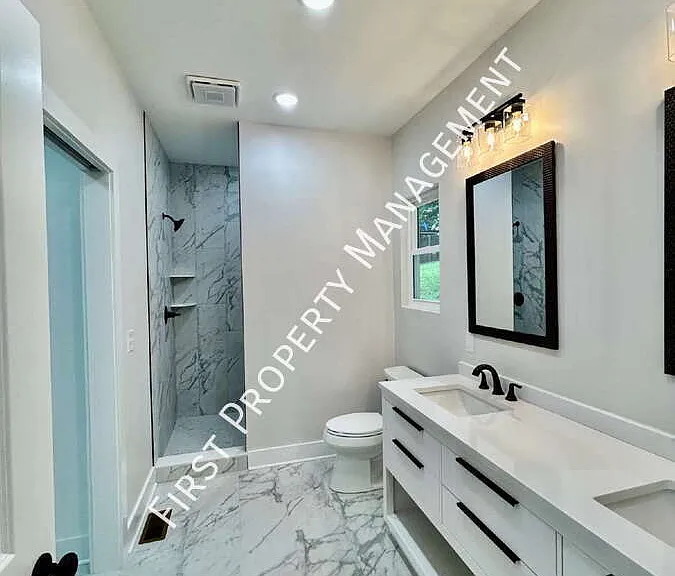 107 Douglas Dr — Photo 22