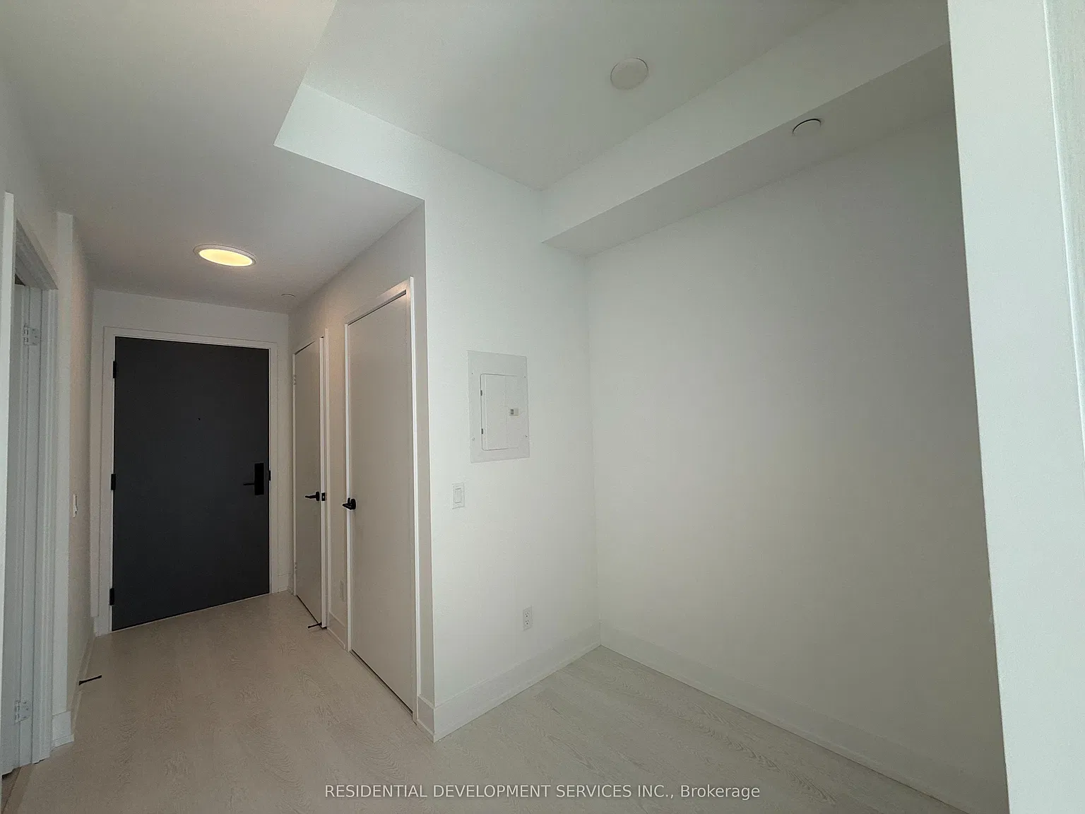 JAC Condos — Photo 2