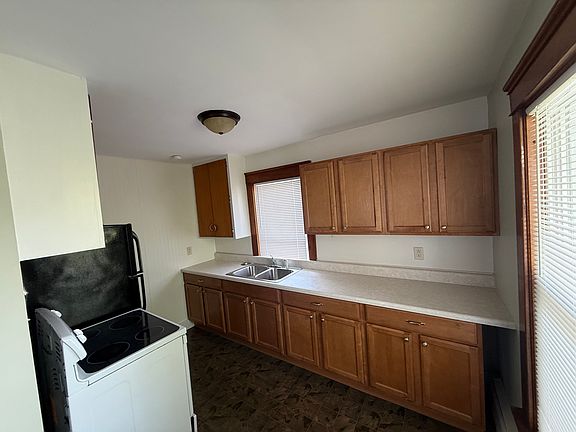 2nd image of 1119 Hayes Ave #111-9