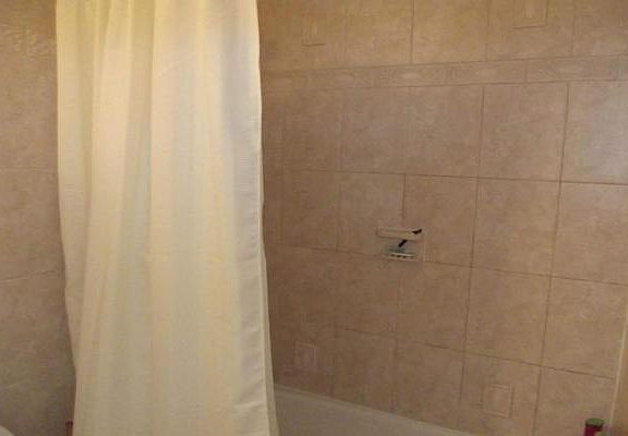 5th image of 142 Valencia Dr #F