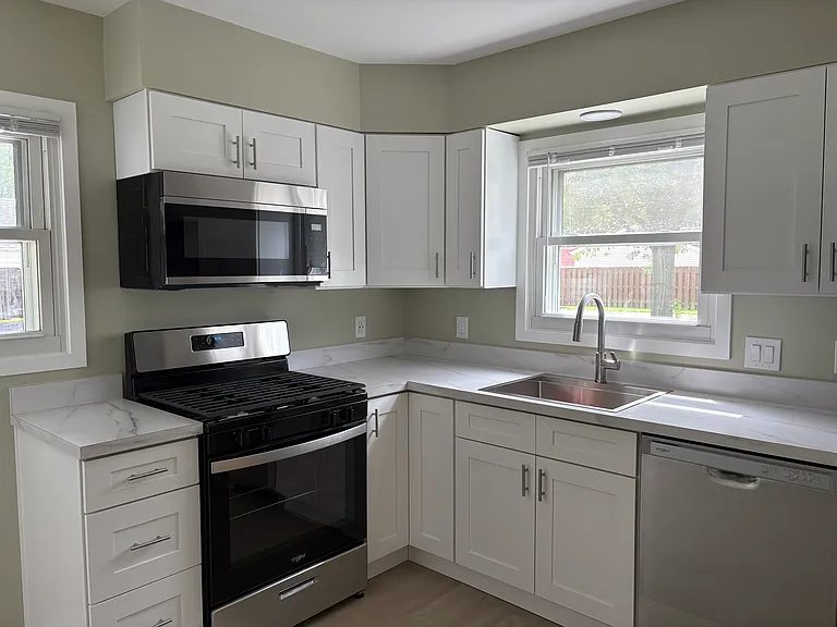 7567 Inland Dr — Photo 11