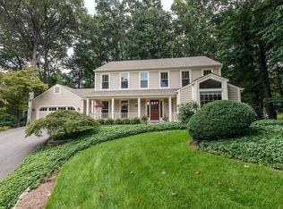 11645 Captain Rhett Ln, Fairfax Station, VA 22039