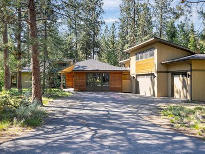 61090 Minaret Cir, Bend, OR, 97702
