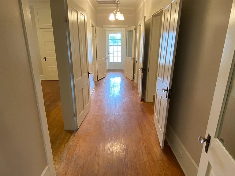 147 Williams Ave — Photo 14