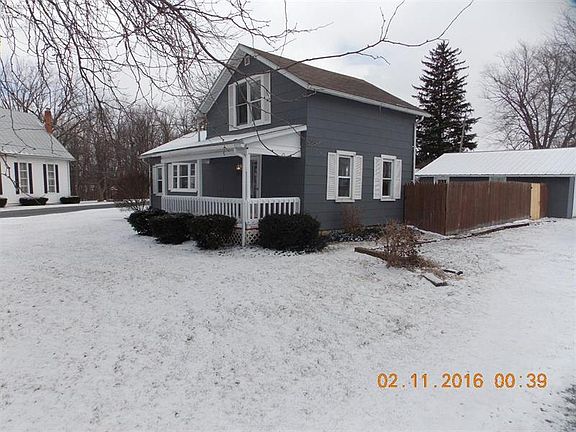 3rd image of 110 State St
